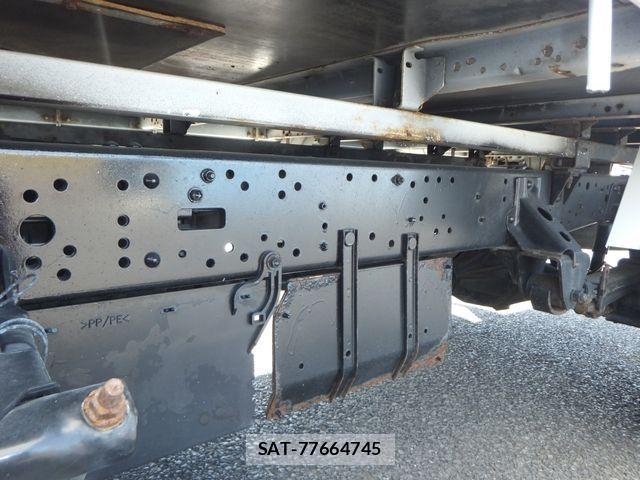 Toyota TOYOACE 2014-01 1289321-24