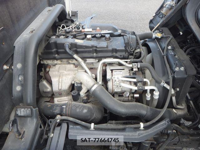 Toyota TOYOACE 2014-01 1289321-27