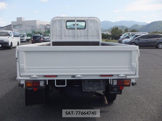 Toyota TOYOACE 2014-01 1289321-7