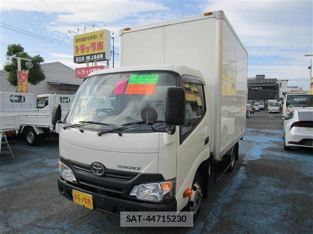 Toyota TOYOACE 2018-01 1309990-0