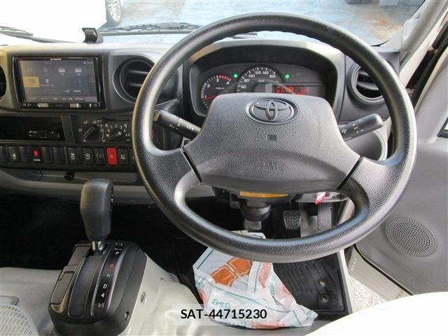 Toyota TOYOACE 2018-01 1309990-9