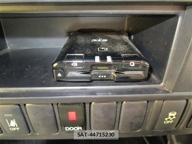 Toyota TOYOACE 2018-01 1309990-26