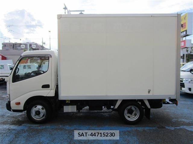 Toyota TOYOACE 2018-01 1309990-3