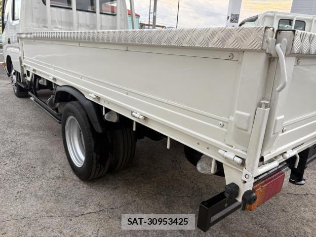 Toyota TOYOACE 2010-11 1328858-23