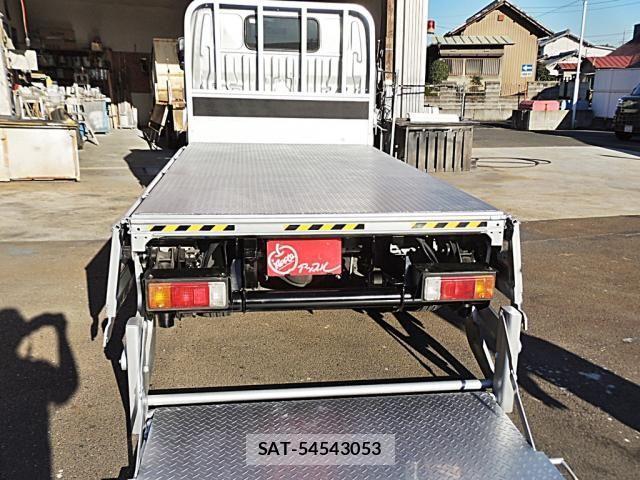 Toyota TOYOACE 2018-10 1476151-10