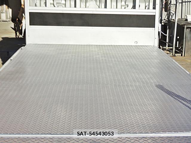 Toyota TOYOACE 2018-10 1476151-12