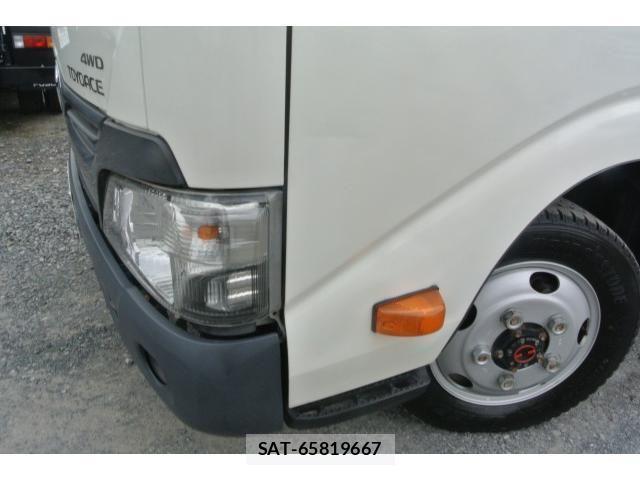 Toyota TOYOACE 2018-04 793422-2