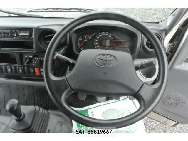 Toyota TOYOACE 2018-04 793422-26