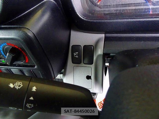 Toyota TOYOACE 2019-04 1587490-12