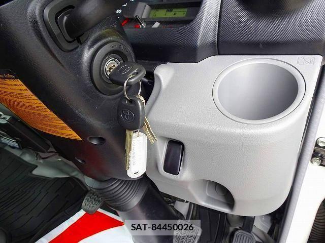 Toyota TOYOACE 2019-04 1587490-17