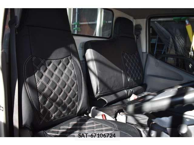 Toyota TOYOACE 2015-09 1664784-10