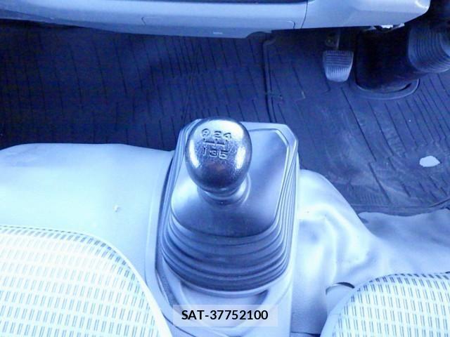 Toyota TOYOACE 2016-05 1746476-19