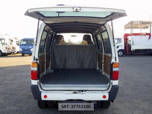 Toyota TOYOACE 2016-05 1746476-6