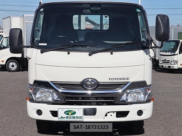 Toyota TOYOACE 2017-10 1746441-2
