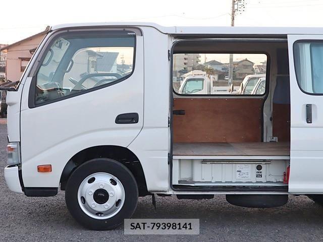 Toyota TOYOACE 2016-05 1746465-10