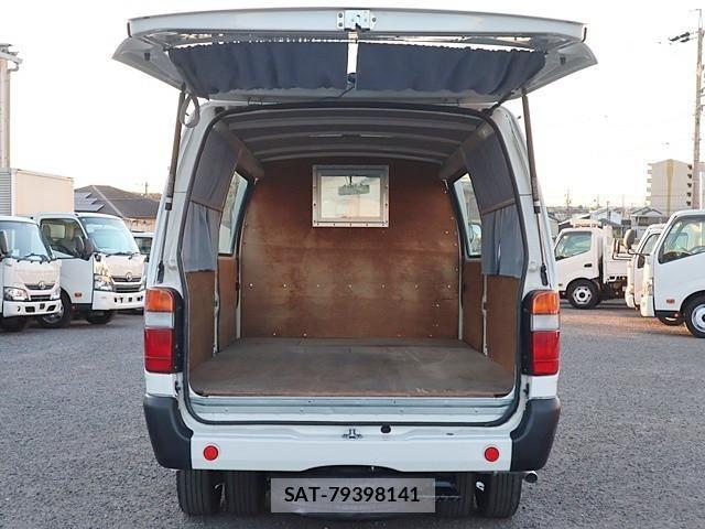Toyota TOYOACE 2016-05 1746465-11
