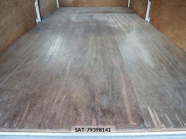 Toyota TOYOACE 2016-05 1746465-13