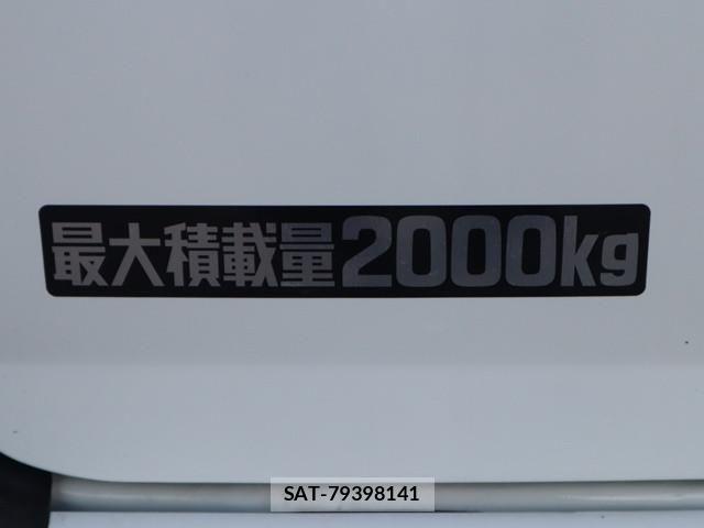 Toyota TOYOACE 2016-05 1746465-16