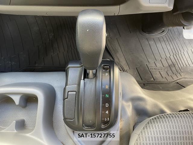 Toyota TOYOACE 2013-09 1746454-16