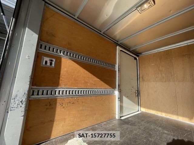 Toyota TOYOACE 2013-09 1746454-23