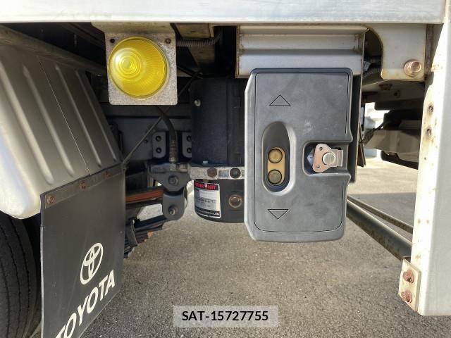 Toyota TOYOACE 2013-09 1746454-8