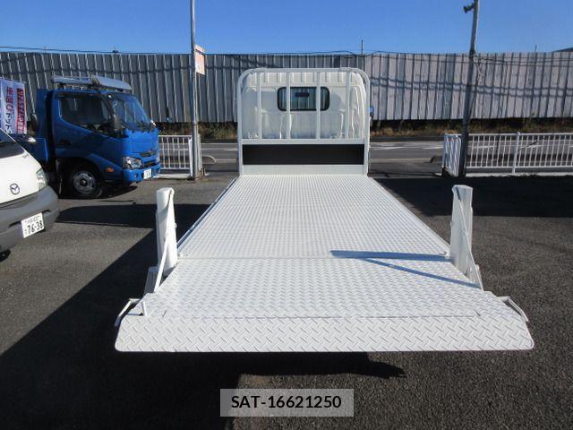 Toyota TOYOACE 2008-04 1829727-17