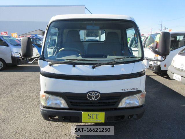 Toyota TOYOACE 2008-04 1829727-1