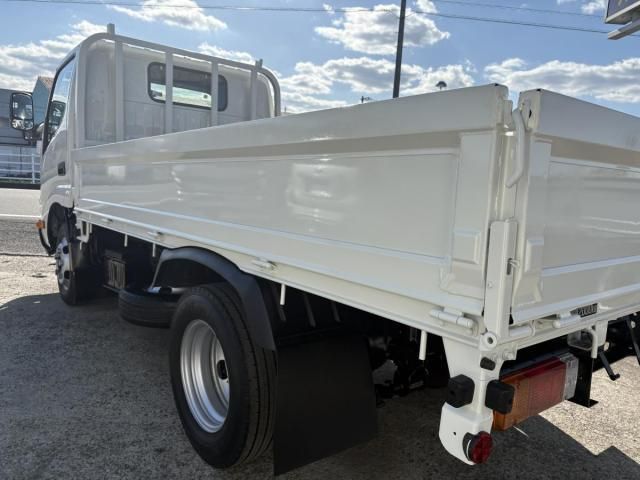 Toyota TOYOACE 2018-11 2197827-24