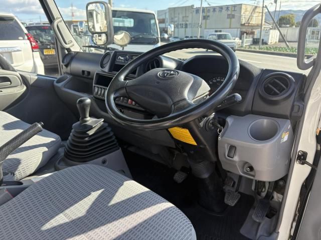 Toyota TOYOACE 2018-11 2197827-5