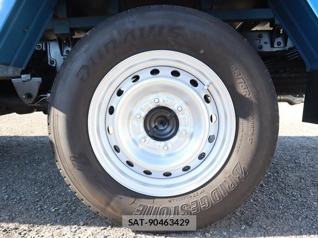 Toyota TOYOACE 2016-09 2317517-24