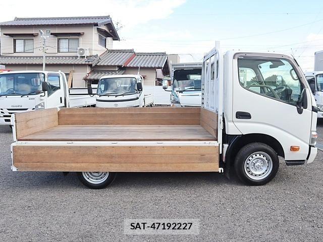 Toyota TOYOACE 2014-02 2317518-9