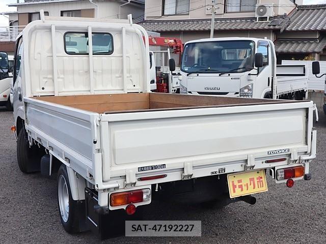 Toyota TOYOACE 2014-02 2317518-6