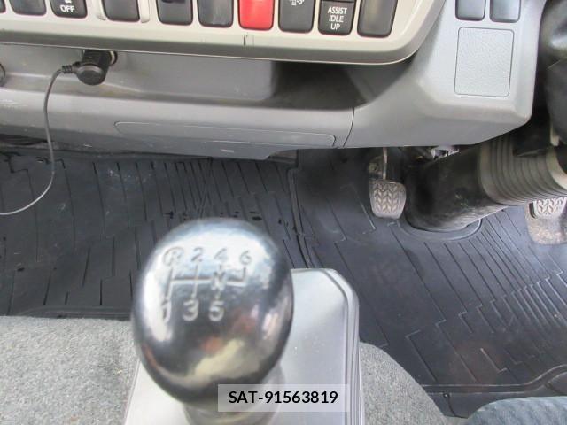 Toyota TOYOACE 2020-01 2317516-16