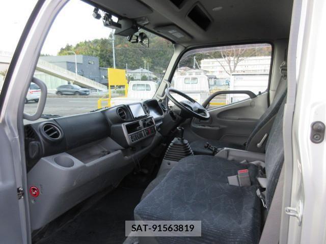 Toyota TOYOACE 2020-01 2317516-21