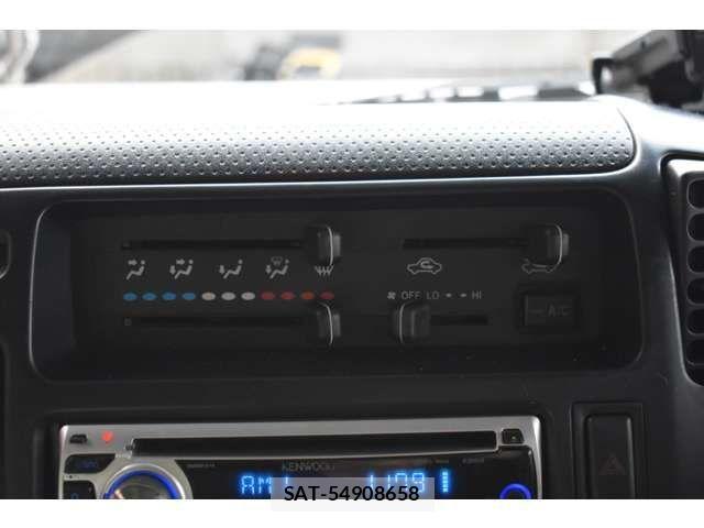 Toyota TOYOACE 2005-01 3415332-18