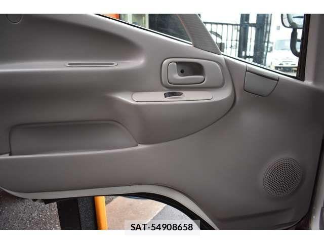 Toyota TOYOACE 2005-01 3415332-8