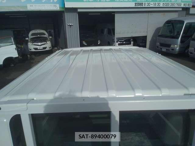Toyota TOYOACE 2015-08 3778639-10