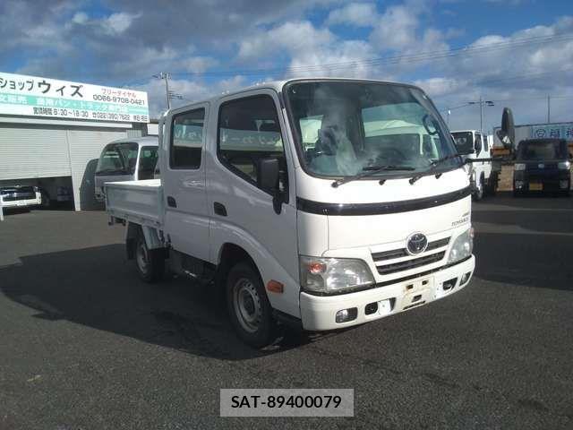 Toyota TOYOACE 2015-08 3778639-2