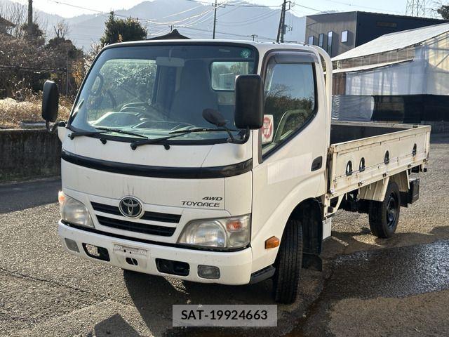 Toyota TOYOACE 2009-12 4111885-2