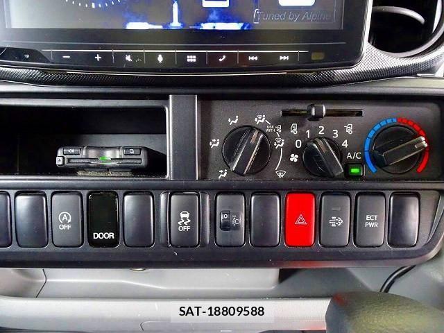 Toyota TOYOACE 2019-12 4603456-11