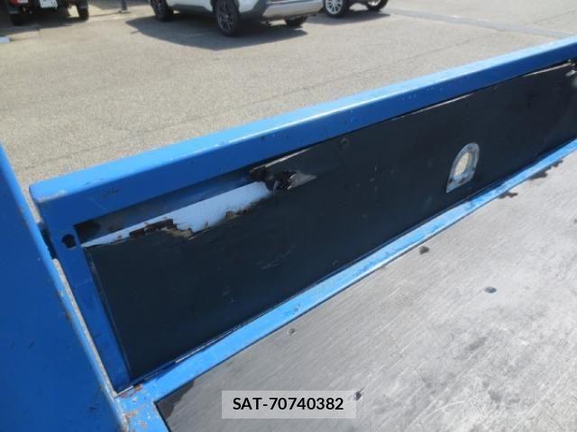 Toyota TOYOACE 2019-03 4641340-20