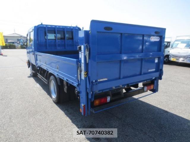 Toyota TOYOACE 2019-03 4641340-4