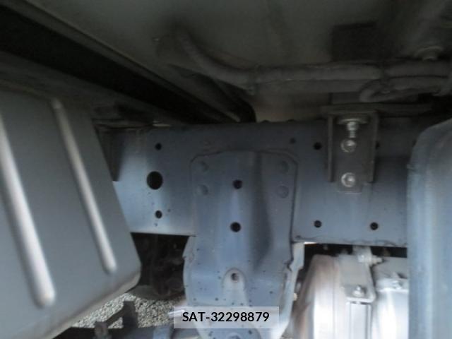 Toyota TOYOACE 2018-03 4758795-15