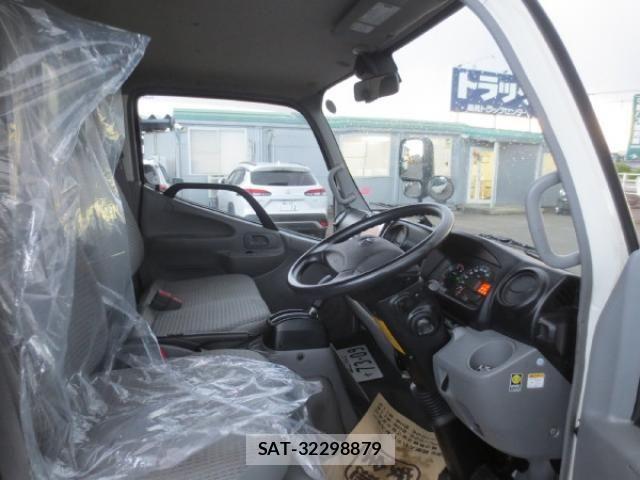 Toyota TOYOACE 2018-03 4758795-16