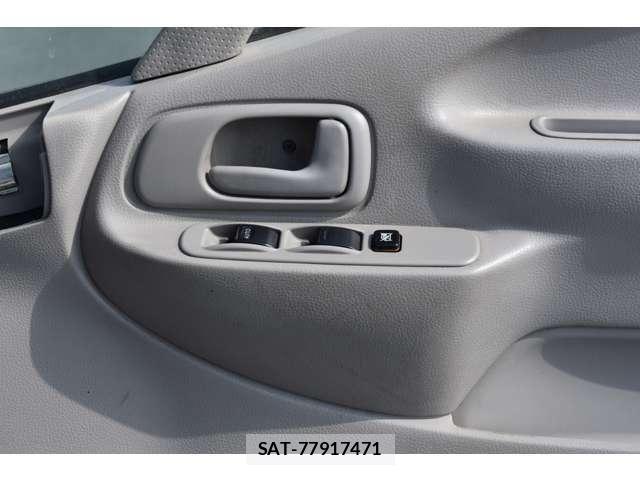 Toyota TOYOACE 2008-10 4758798-9
