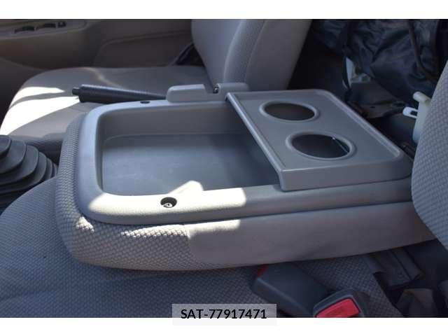 Toyota TOYOACE 2008-10 4758798-12
