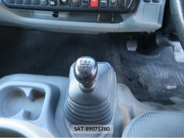 Toyota TOYOACE 2014-07 4991189-17