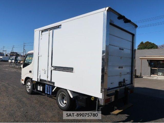 Toyota TOYOACE 2014-07 4991189-3