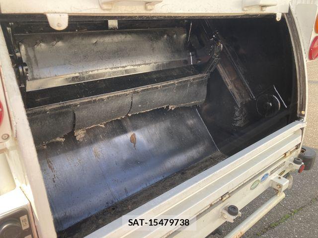 Toyota TOYOACE 2014-11 4991176-10