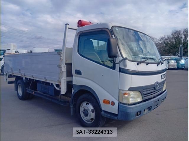 Toyota TOYOACE 2010-01 5881115-1